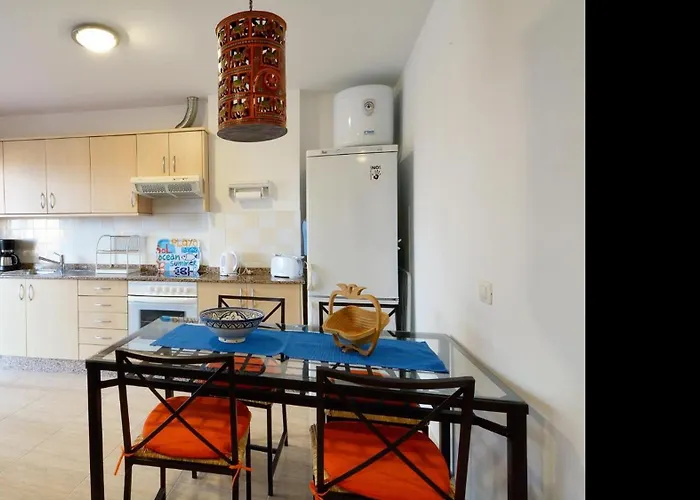 La Marina Sea Views With Terrace By Pvl アレシフェ